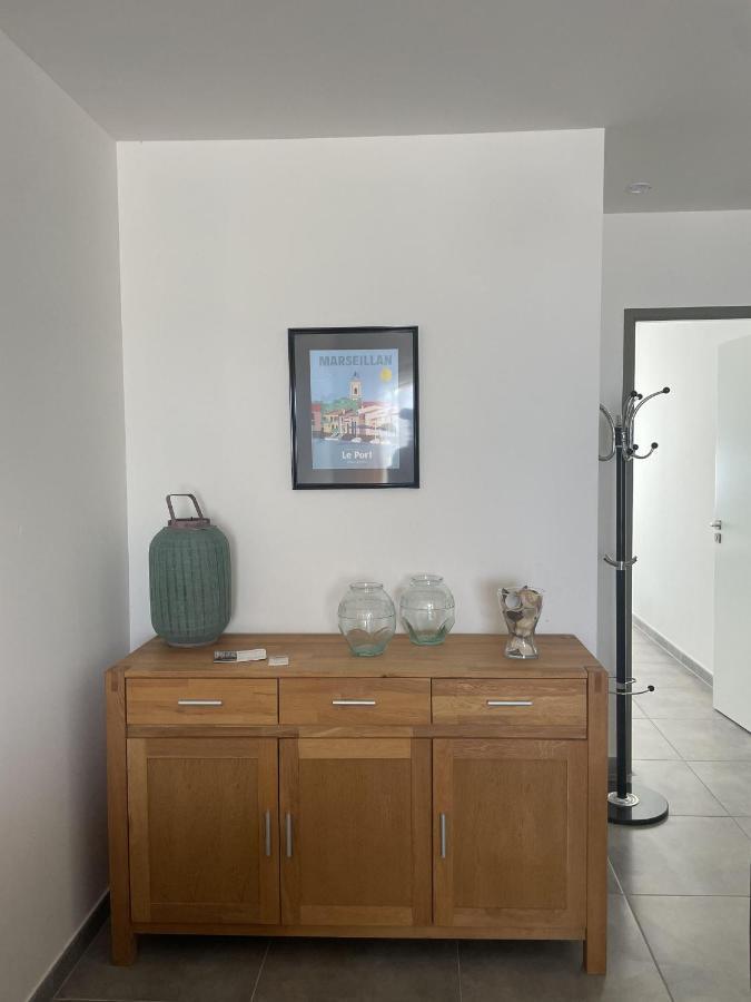 Residence Farenc Vue Sur La Lagune Marseillan  Rom bilde