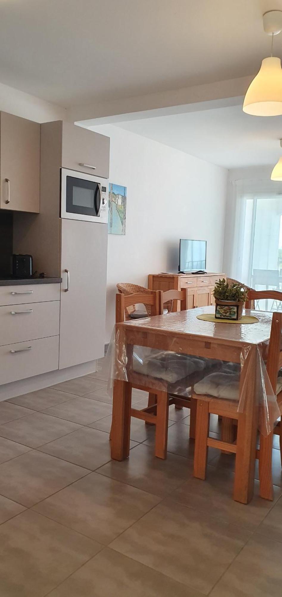 Residence Farenc Vue Sur La Lagune Marseillan  Rom bilde